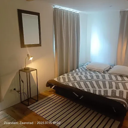 Single In A Private * Zaandam